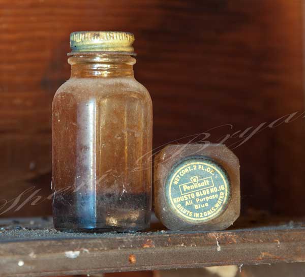 Collectable, glass Pennsalt all purpose blue bottle